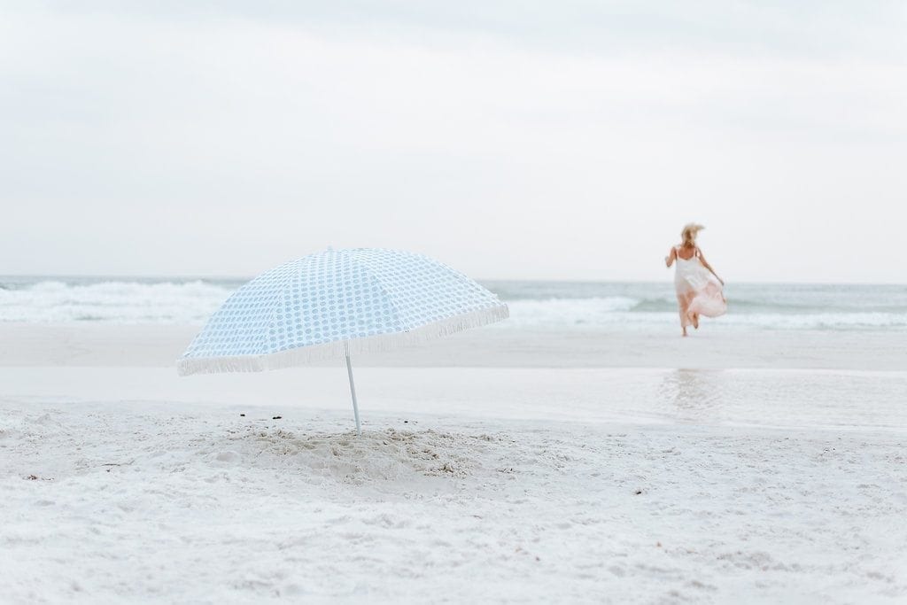 motherhood and depression blog. Dealing with post pardum depression. Article on Motherhood and getting through depression. How to get out of depression and be a good Mother and Wife. stay at home blogs