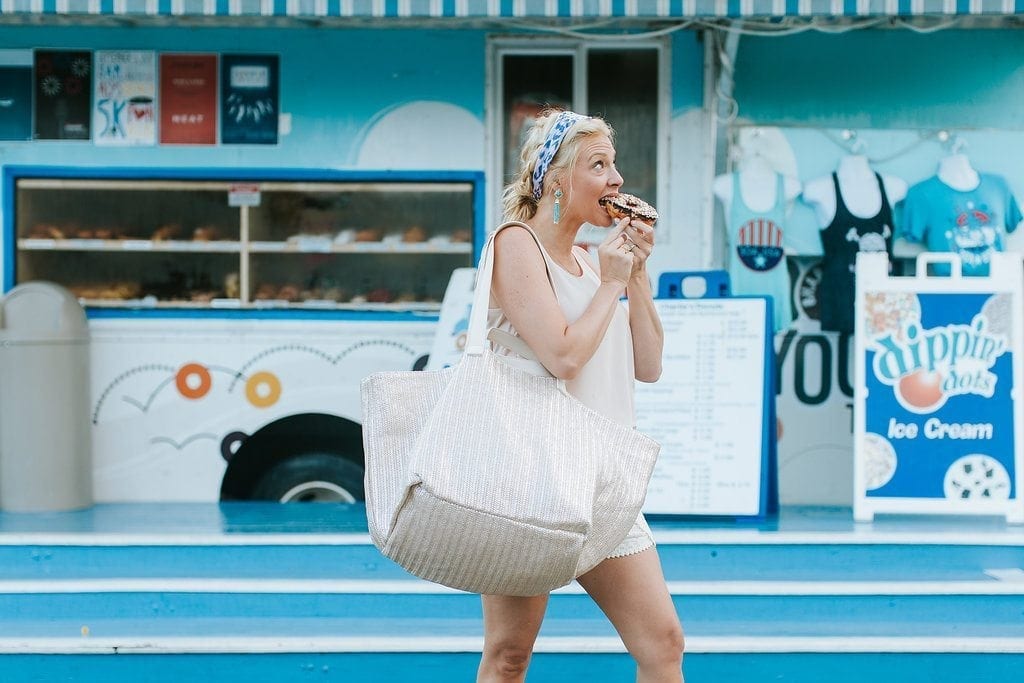 Why I love and use the Nordstrom Anniversary Sale 2017 to save me time and money for Christmas! Blue donut truck and oversized shopping bag. I can't wait for the yearly sale at Nordstrom Atlanta