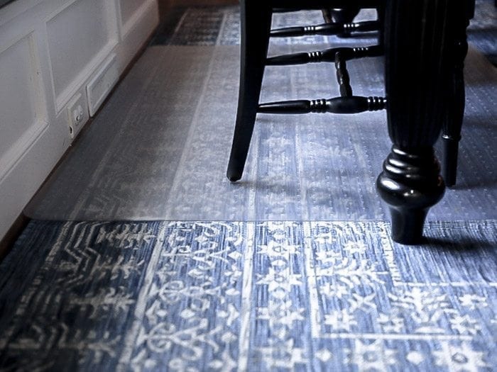 How to keep a rug clean with little babies and kids.