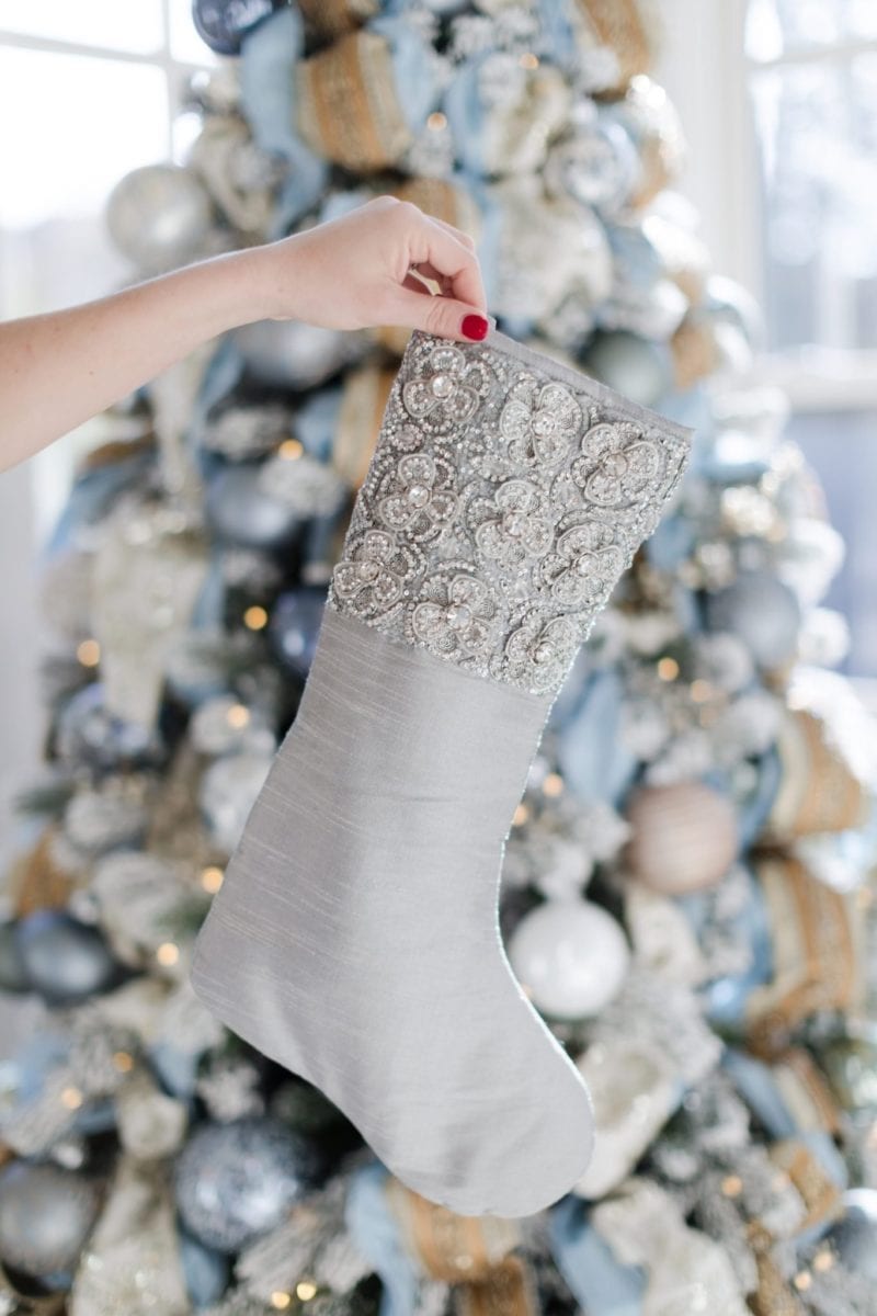 extended family gift exchange ideas