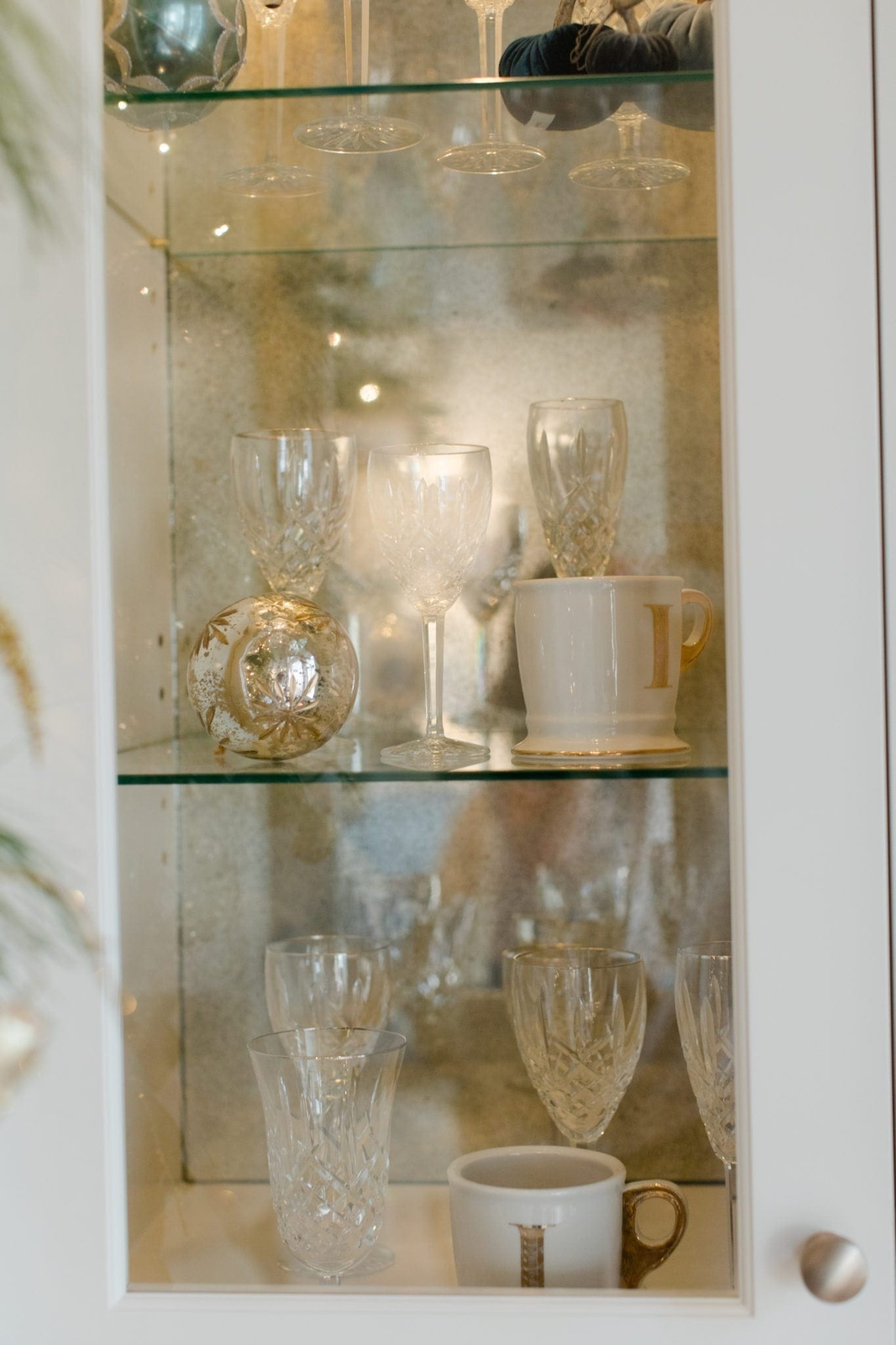 3 Unique Ways to Display Christmas Ornaments at Home bluegraygal