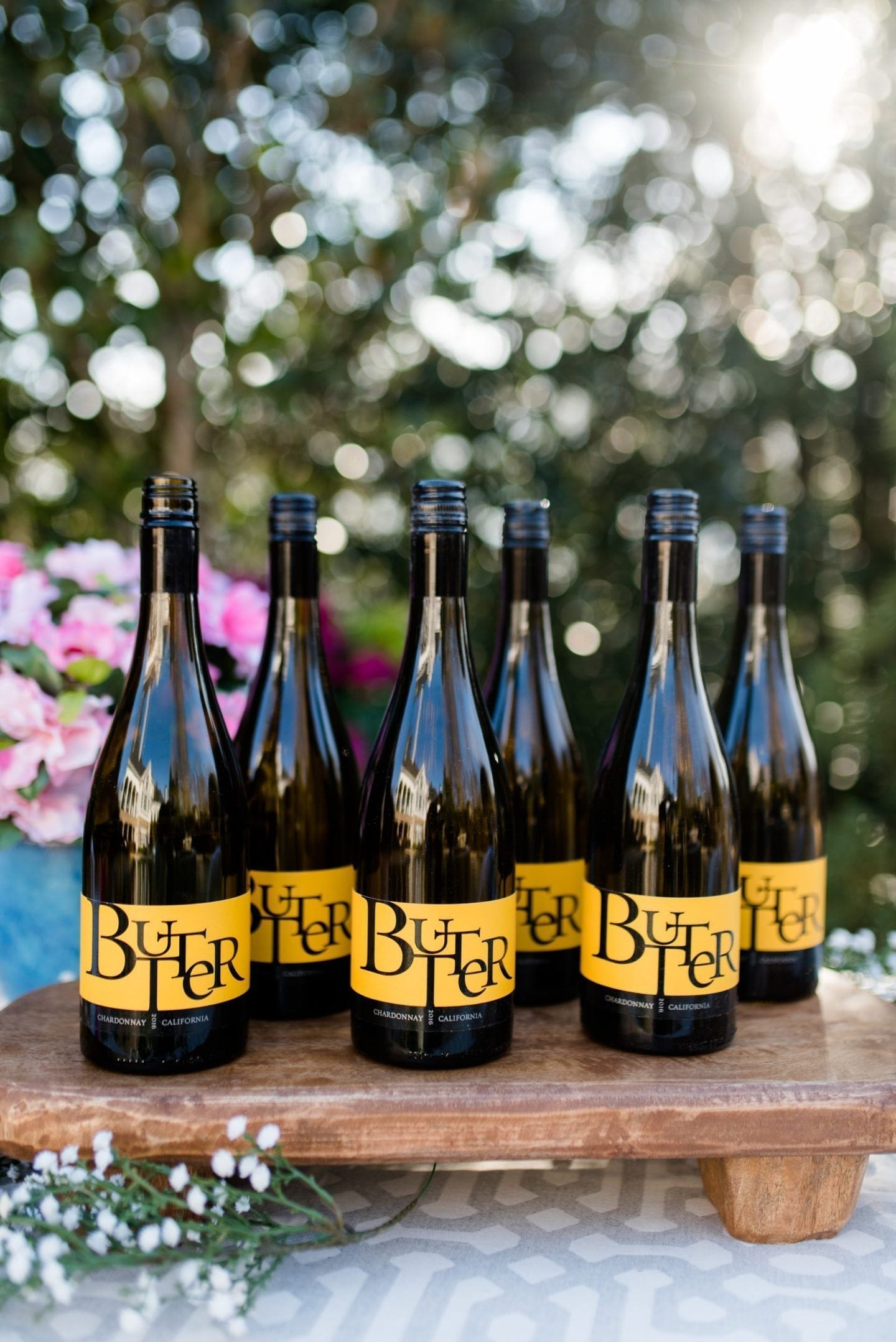 Easy to love Butter Chardonnay from JaM Cellars. Yummy Chardonnay that's perfect for spring parties!
