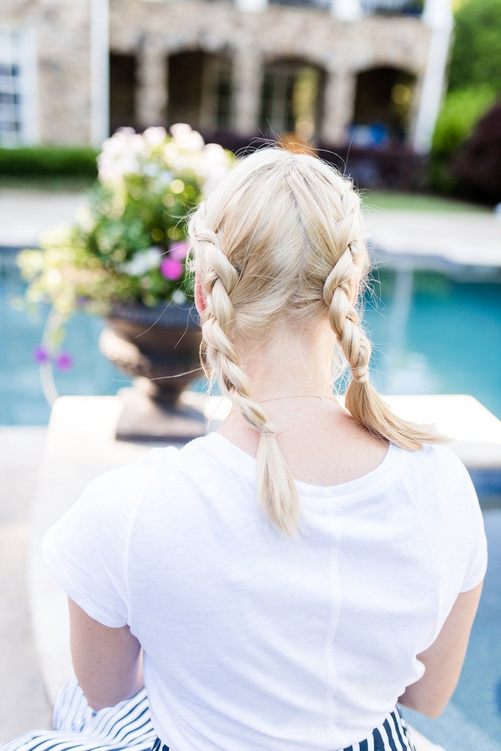 Side braids. How to braid hair for girls.