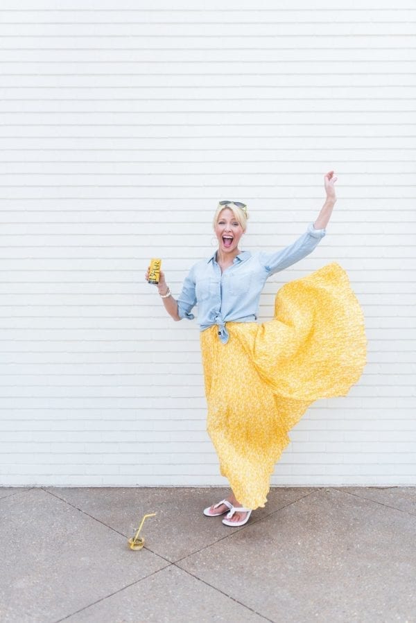 Can Blondes Wear Yellow Putting It To The Test Bluegraygal