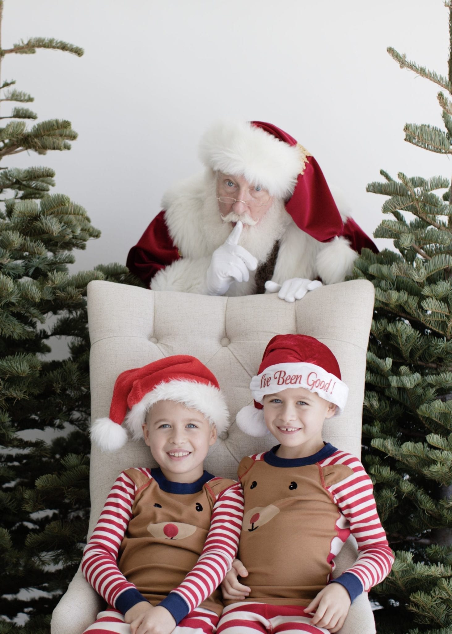 Kids Santa hats and Santa pictures in Atlanta, Georgia.
