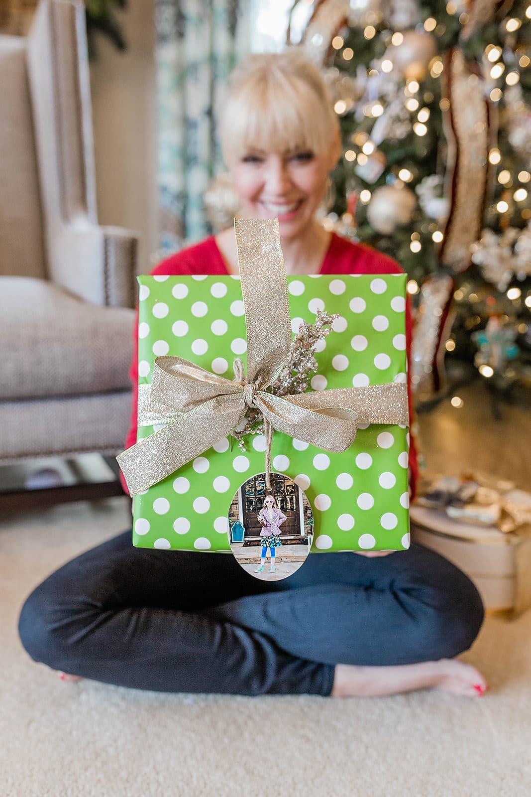 Unique Ornaments for Christmas - wooden Bamboo ornament from Kodak. Easy ways to display photos.