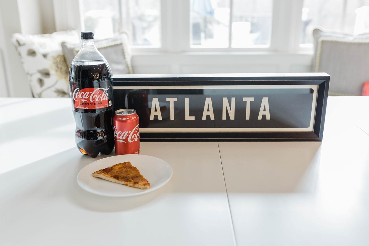 Atlanta based coke and homemade pizza? Yes please! Throw a fun Super Bowl party and have our guests make their own pizza. Use some paper plates and you've got the easiest party to set up for, serve and clean up after!