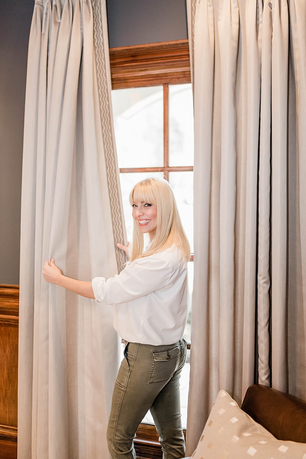 Lifestyle blogger Kelly Page, of bluegraygal, shows off her custom draperies made by Calico.