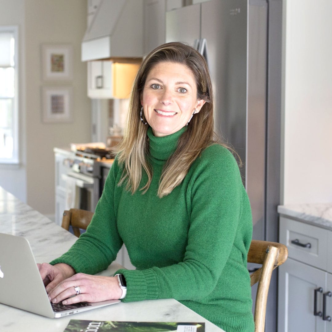 Sarah Marjoram is a registered Dietitian...who drinks wine?! Sarah Marjoram is a registered dietician and has a great take on the wine topic, and provides insights on whether red or white wine is better for you. Since she's an expert on health, I felt her thoughts may be food for thought (ba dum bum) for you guys!