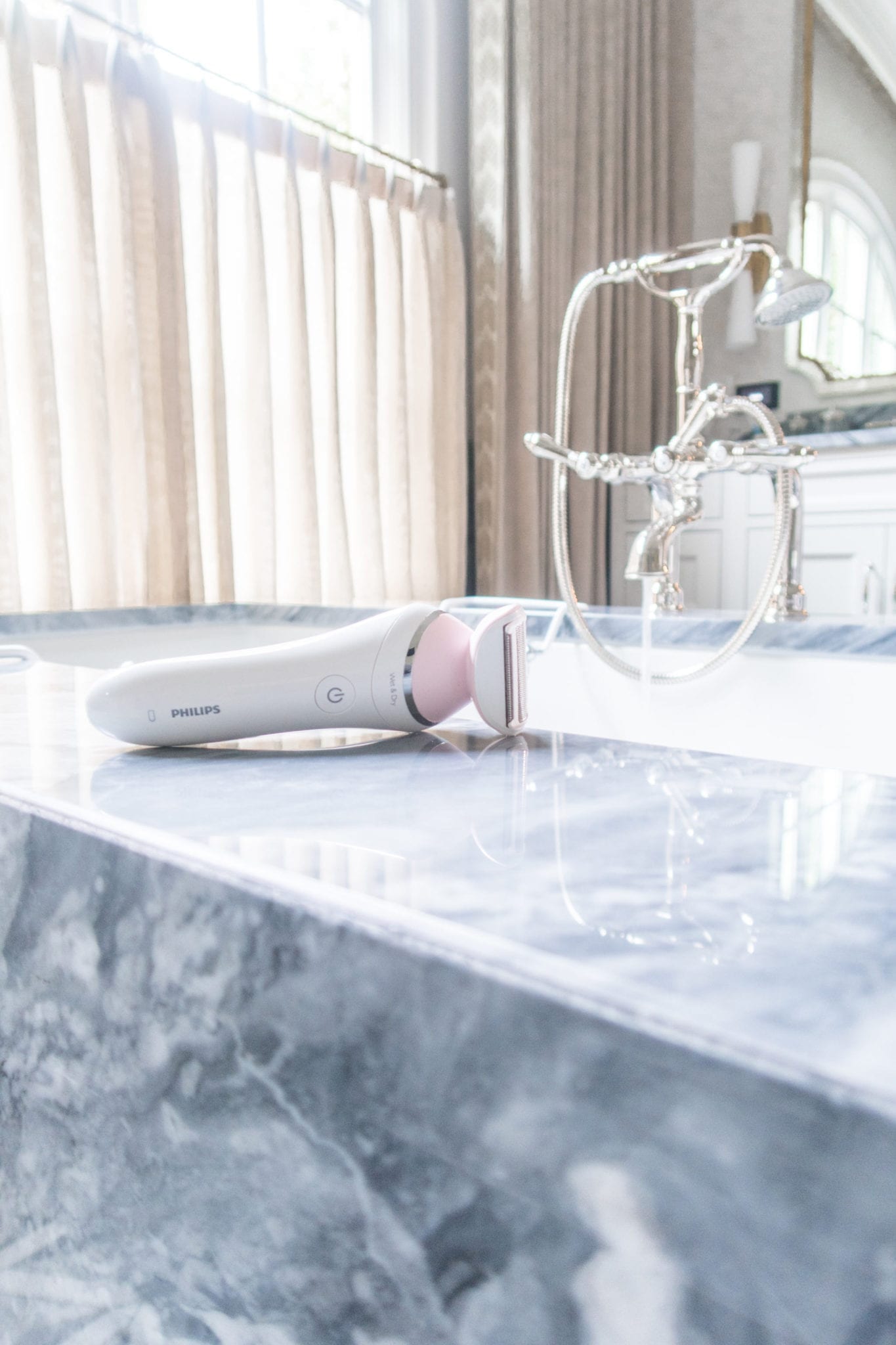 Gifts for Teenagers. The Philips SatinShave Electric Razor is an awesome gift for teenage girls!