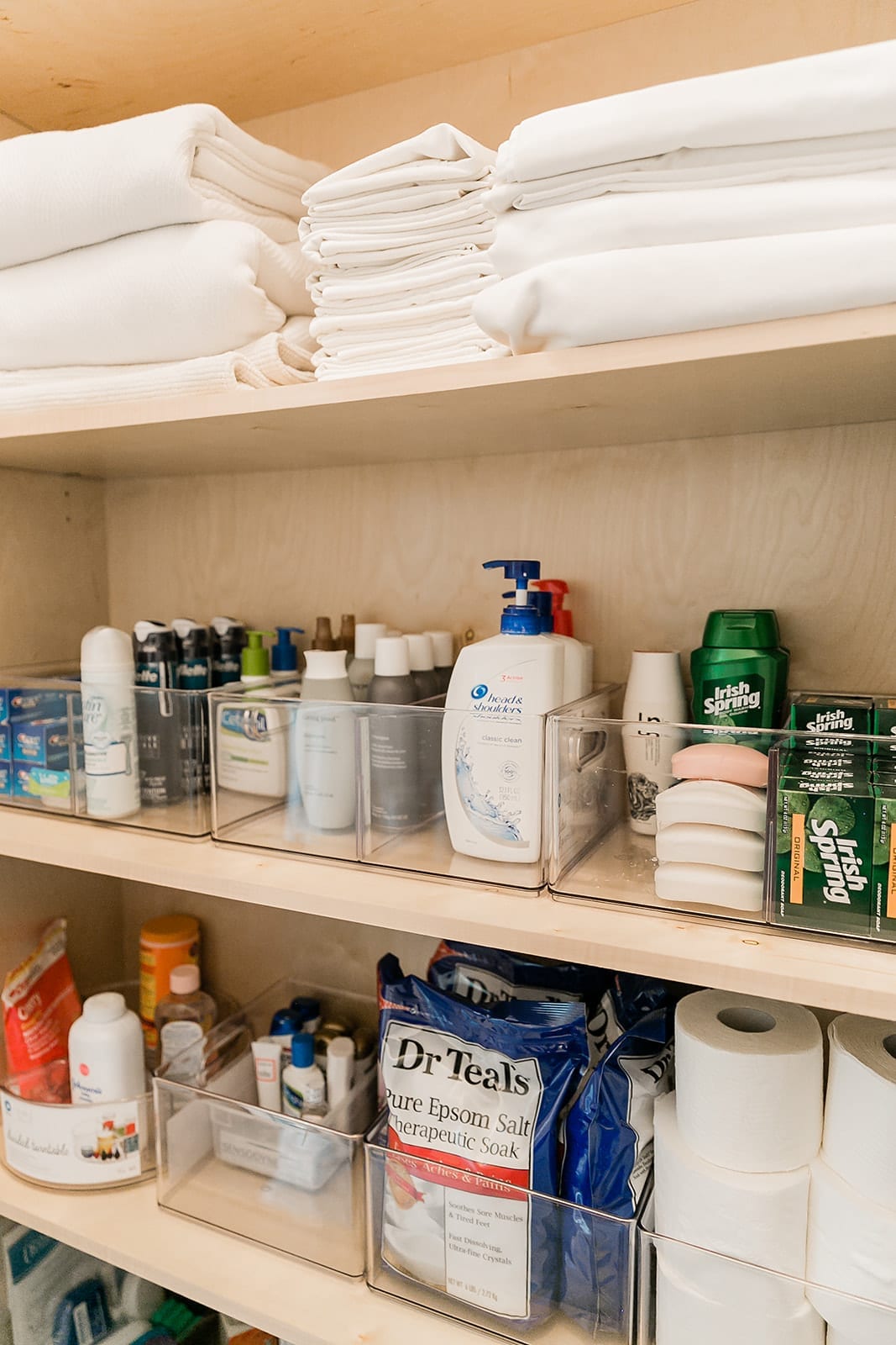 The home edit shop and it's new products. A review of The Home Home Shops product line for organizing shelves.
