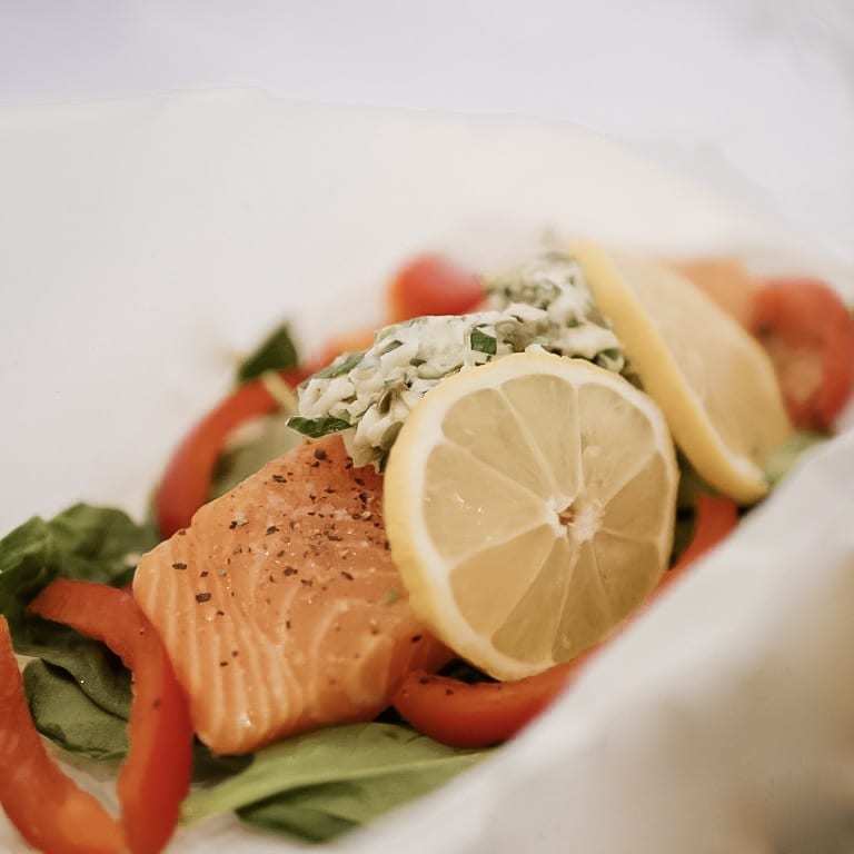 Healthy and Easy Salmon Dinner in Parchment.