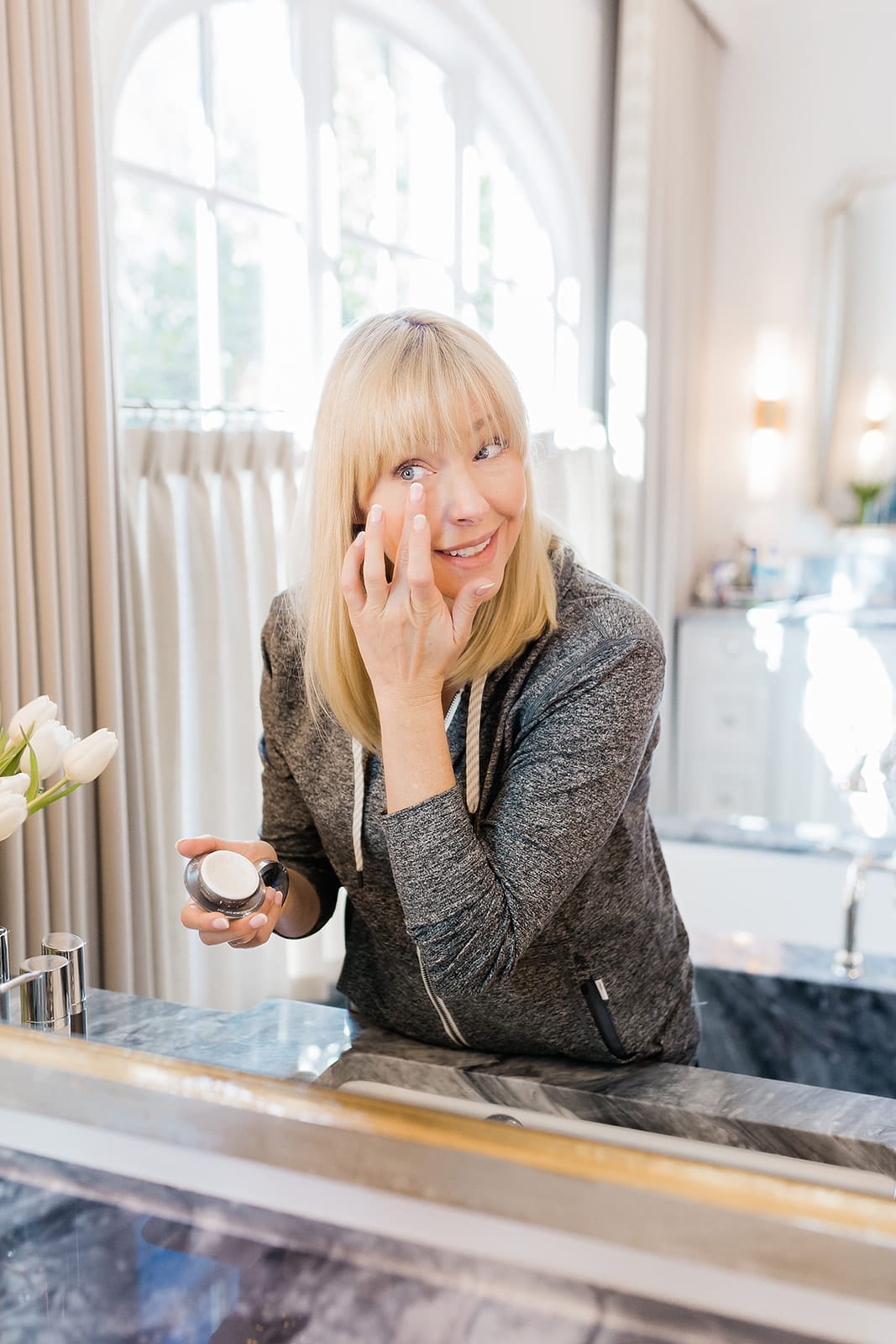 tns essential eye cream