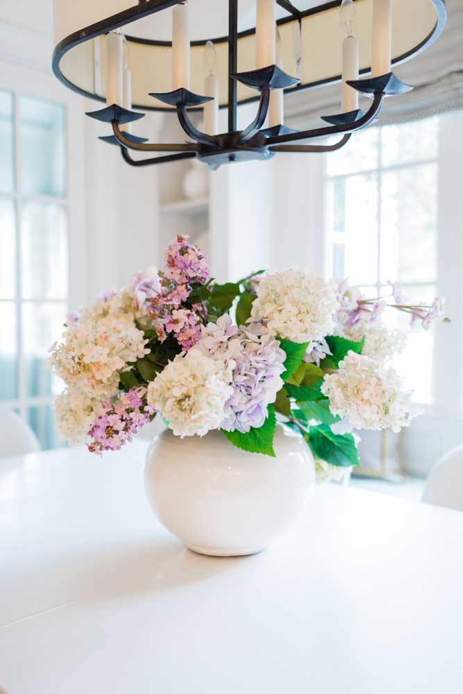How to create an arrangement with hydrangea in white Frontgate vase.