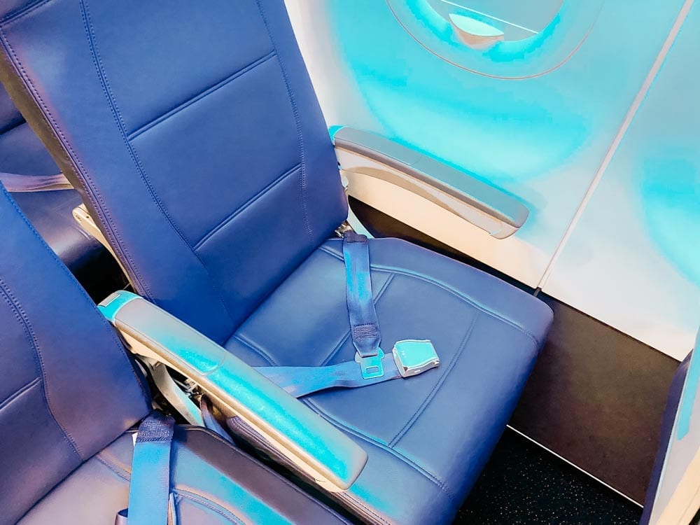 Tips & tricks to flying on Delta during COVID, including how to travel with kids safely during Coronavirus.