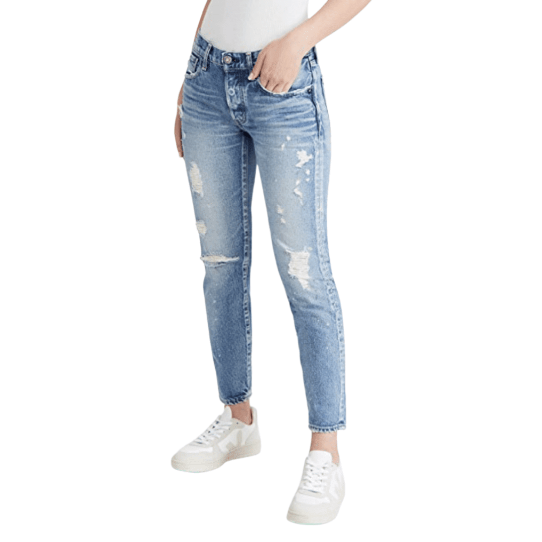 Skinny jeans with holes