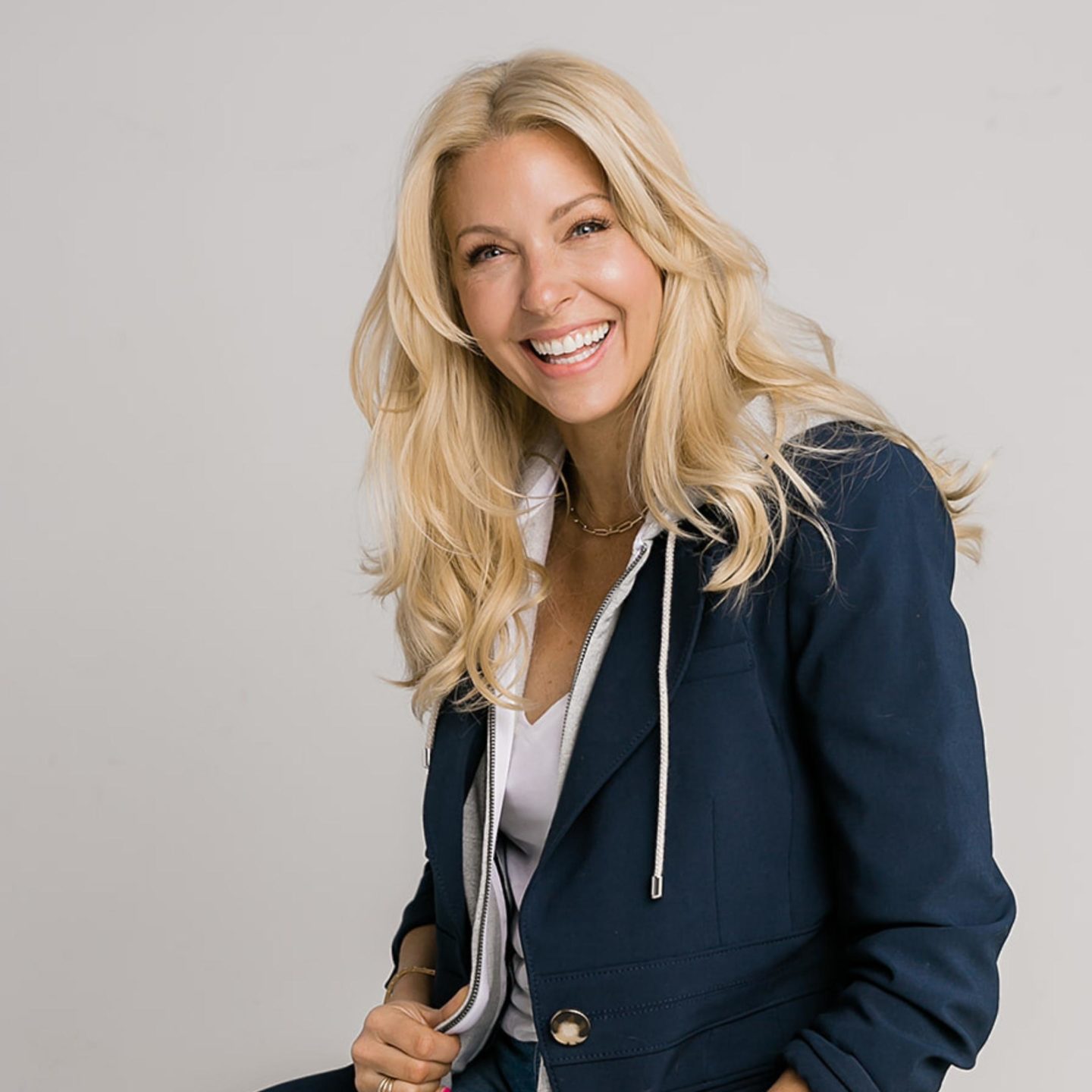 Amazon Live A-List Streamer Kelly Page, or BlueGrayGal, is a lifestyle influencer based in Atlanta, Georgia.